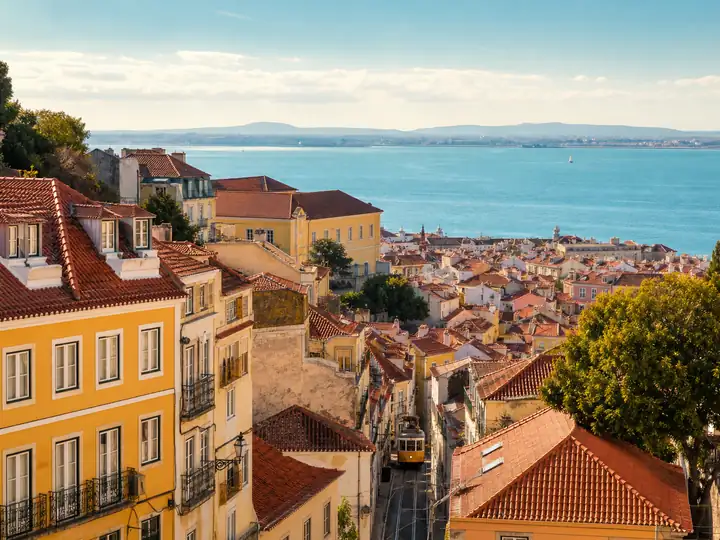 Lisbon — Slow pace / viewpoints